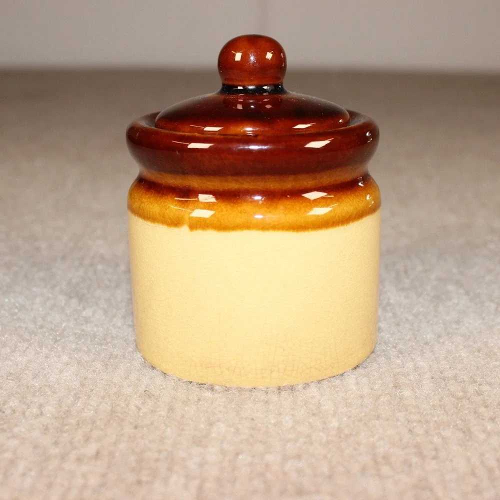 N/A vintage ceramic